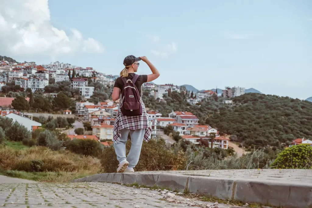 Une femme qui visite la Turquie